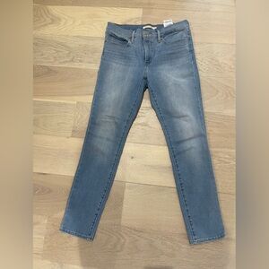 Levi Strauss & Co Jeans
Shaping Skinny